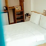 Ξενοδοχείο Deniz
