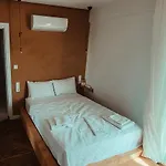 Deniz Φετιγιέ